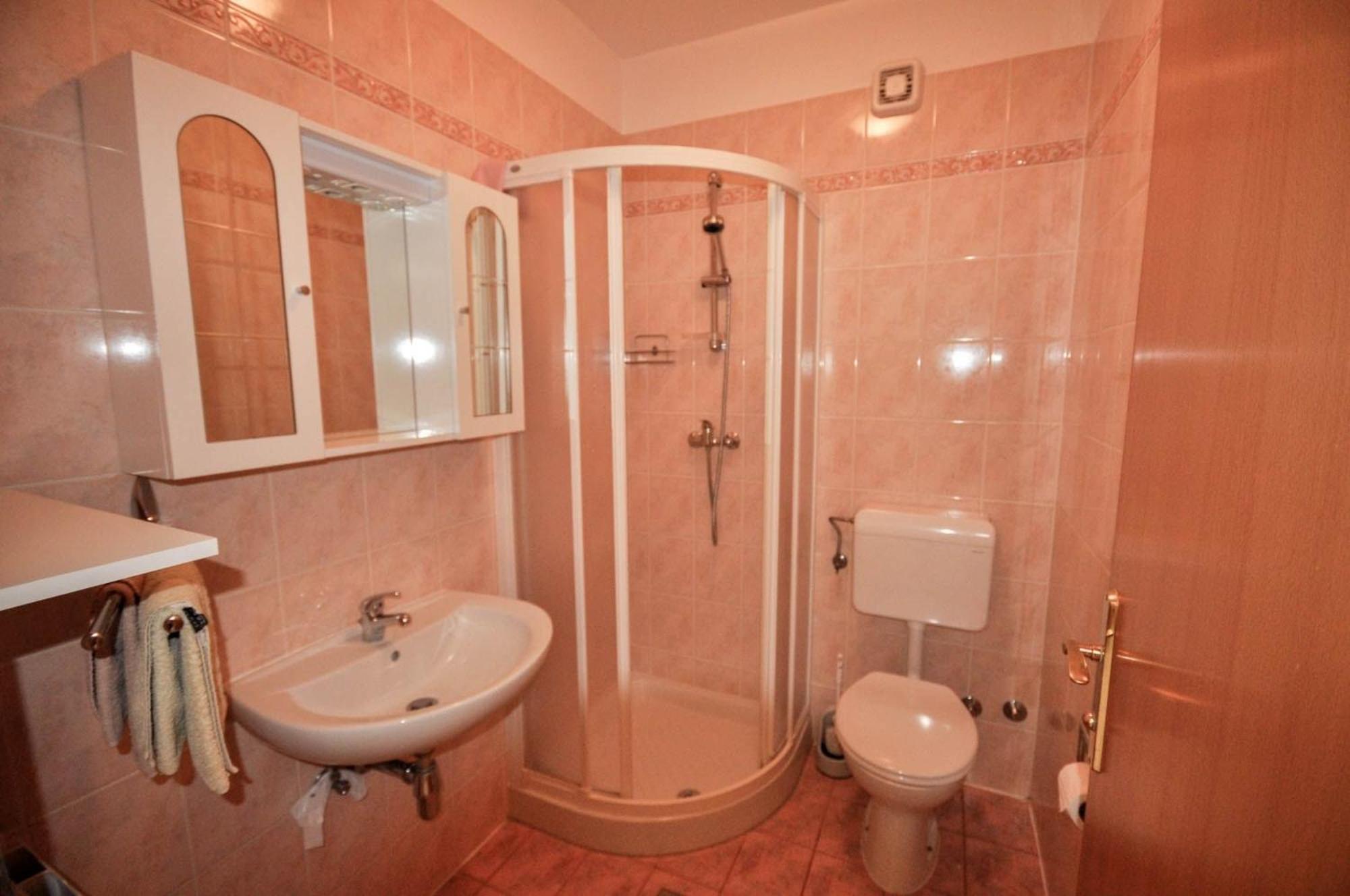 Ferienwohnung Fuer 2 Personen 30 M2 In Novigrad, Istrien Karpinjan Exteriör bild